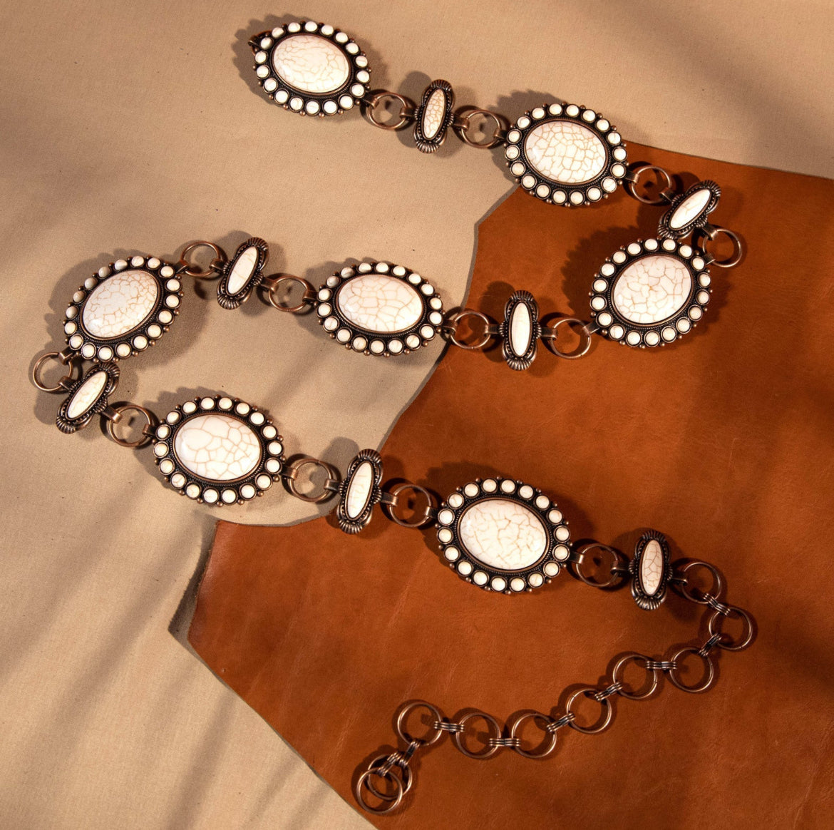 Wrangler Oval Stone Concho Chain Belt