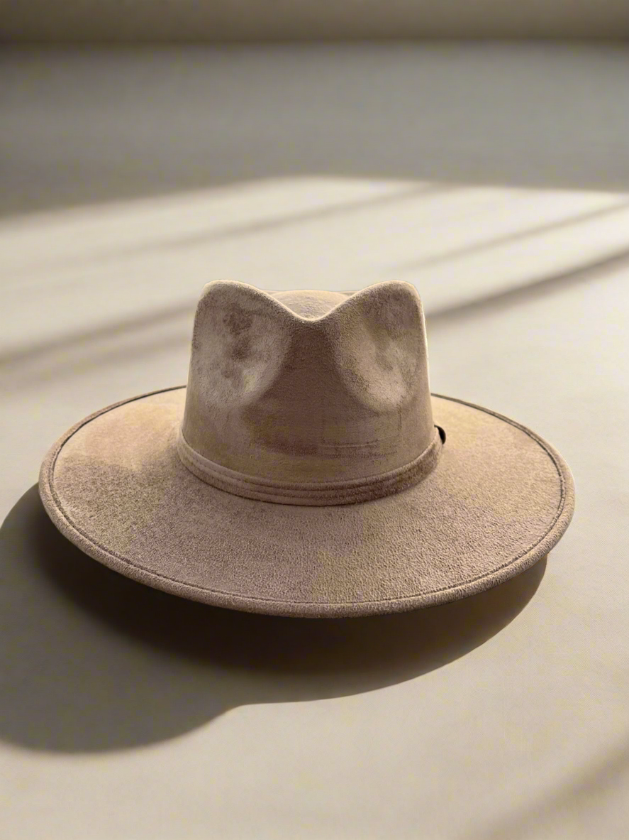 The Casual Teardrop Hat