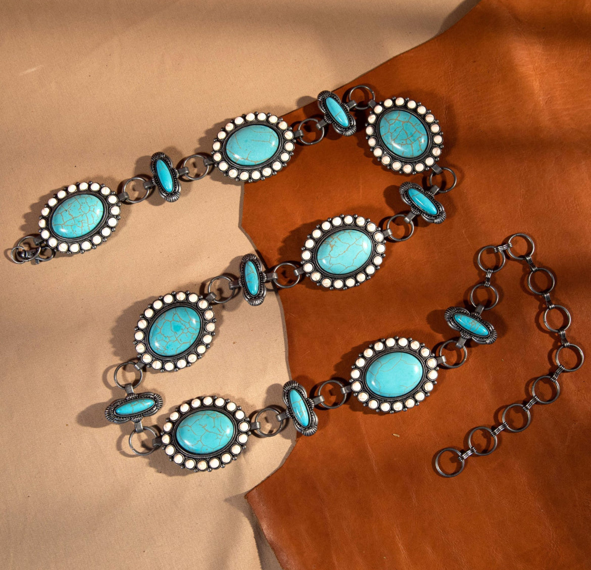 Wrangler Oval Stone Concho Chain Belt