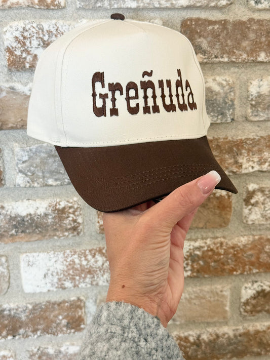 “Greñuda” Embroidery 2 Tone Baseball Cap