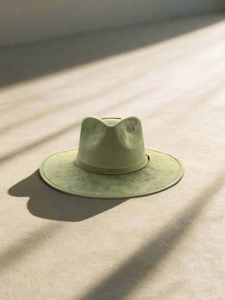 The Casual Teardrop Hat