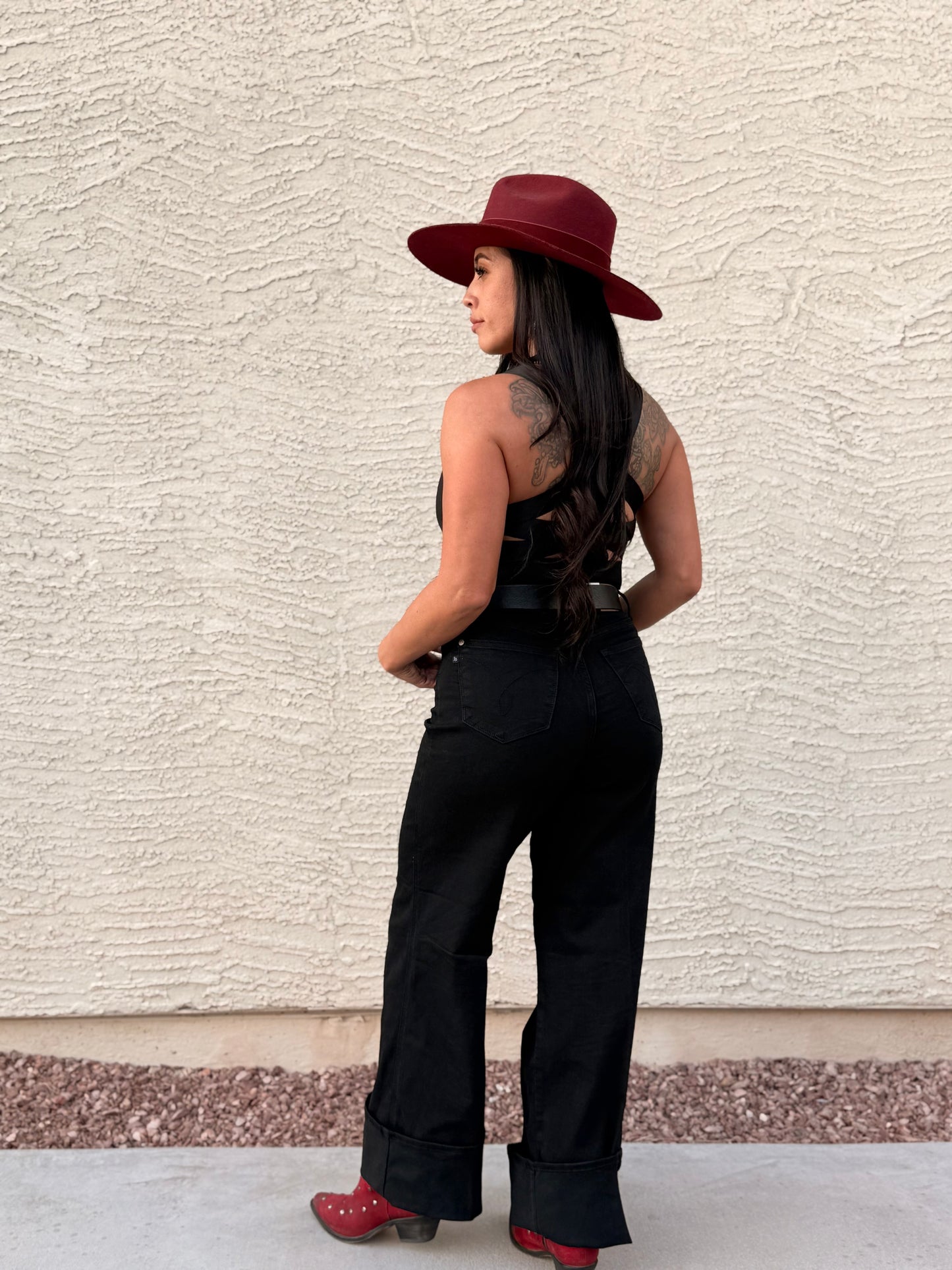 The  Retro Vaquera Wide Leg Cuffed Jeans