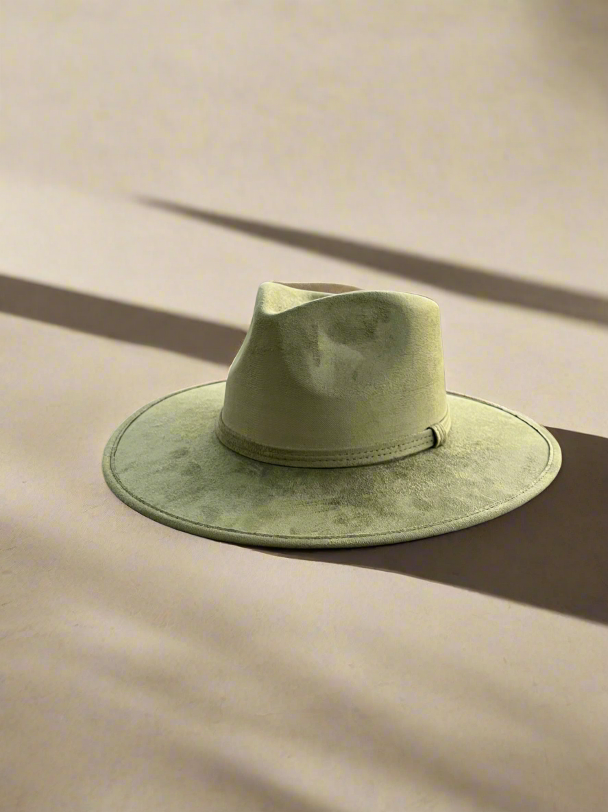 The Casual Teardrop Hat