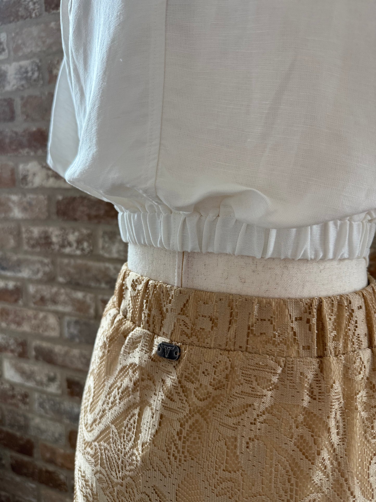 Zenebelle Crop Top